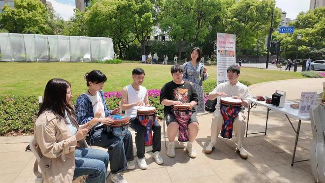 温来这个花园互动体验唤醒身心CQ9电子登录注册“疗愈”升(图4)
